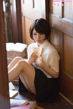 老妇的奶又大又肥系列