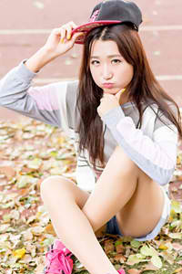 周妍希一丝不挂