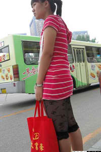 亚洲欧美一级久久精品