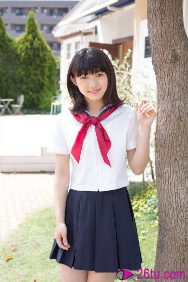 潇洒佳人淡淡妆