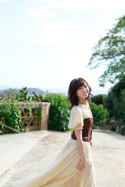 《男朋在被窝里吃我的下面》