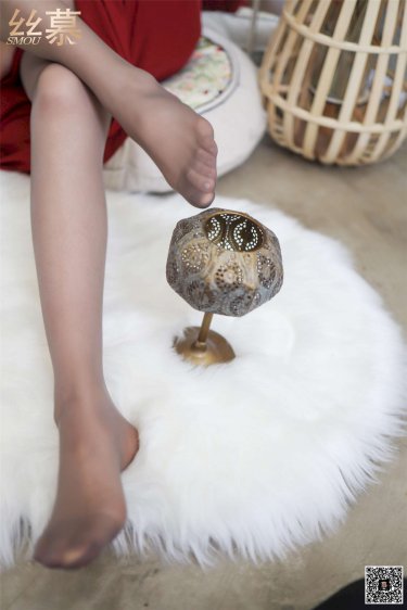 仙女肚子里面满满的都是虫卵