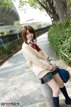 《日日摸天天摸爽爽狠狠97》